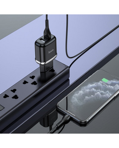 Φορτιστής Ταξιδίου Hoco  με 2 Εξόδους Φόρτισης USB 5V 2.4A Μαύρος με Καλώδιο Lightning 1μ